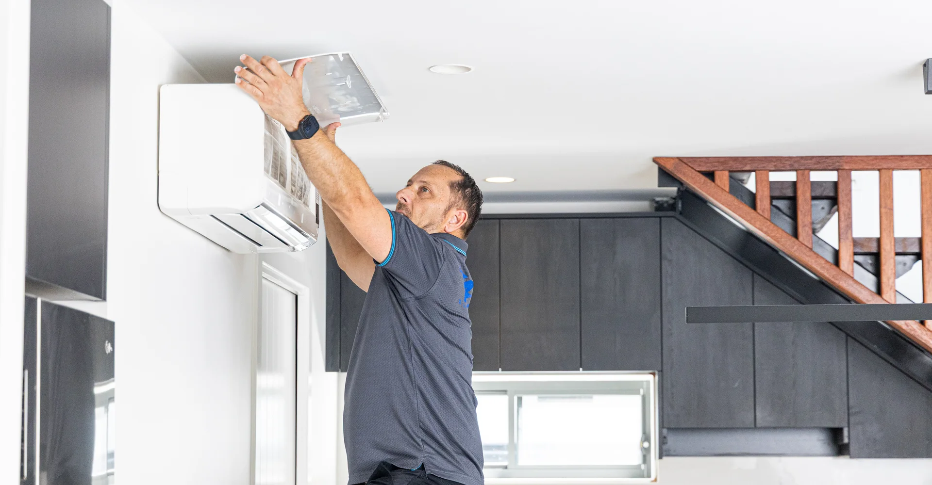 Air Conditioning Broadbeach Waters, licensed air conditioning technicians serving Broadbeach Waters